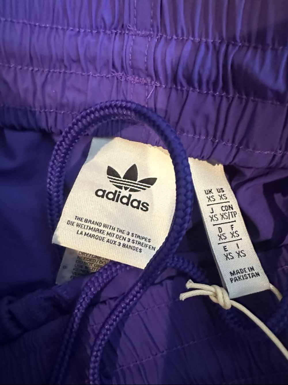 adidas sprinter purple women’s XS shorts - Picture 3 of 3